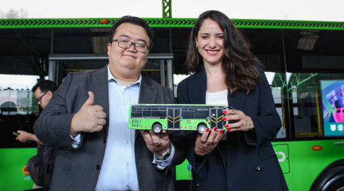 Yutong de México y RTP inauguran la campaña “Cine a bordo”