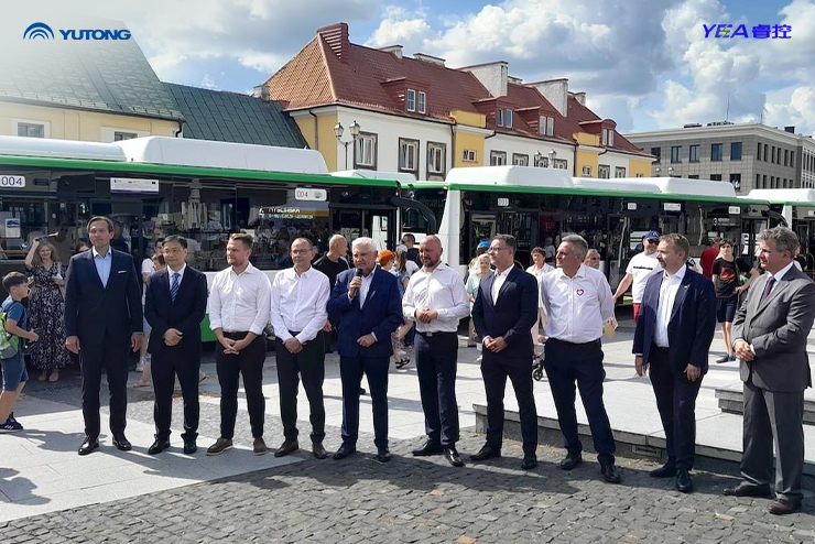 EL AUTOBÚS ELÉCTRICO E12 DE YUTONG SE PRESENTA EN BIALYSTOK, POLONIA