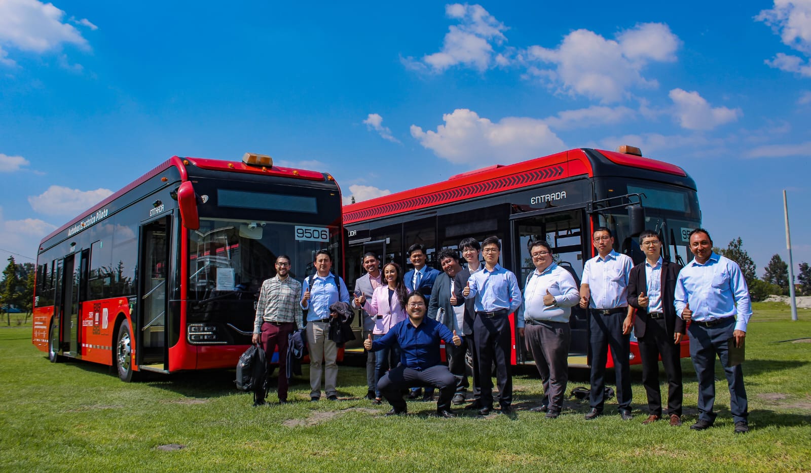 Primer Show room financiero Yutong México 