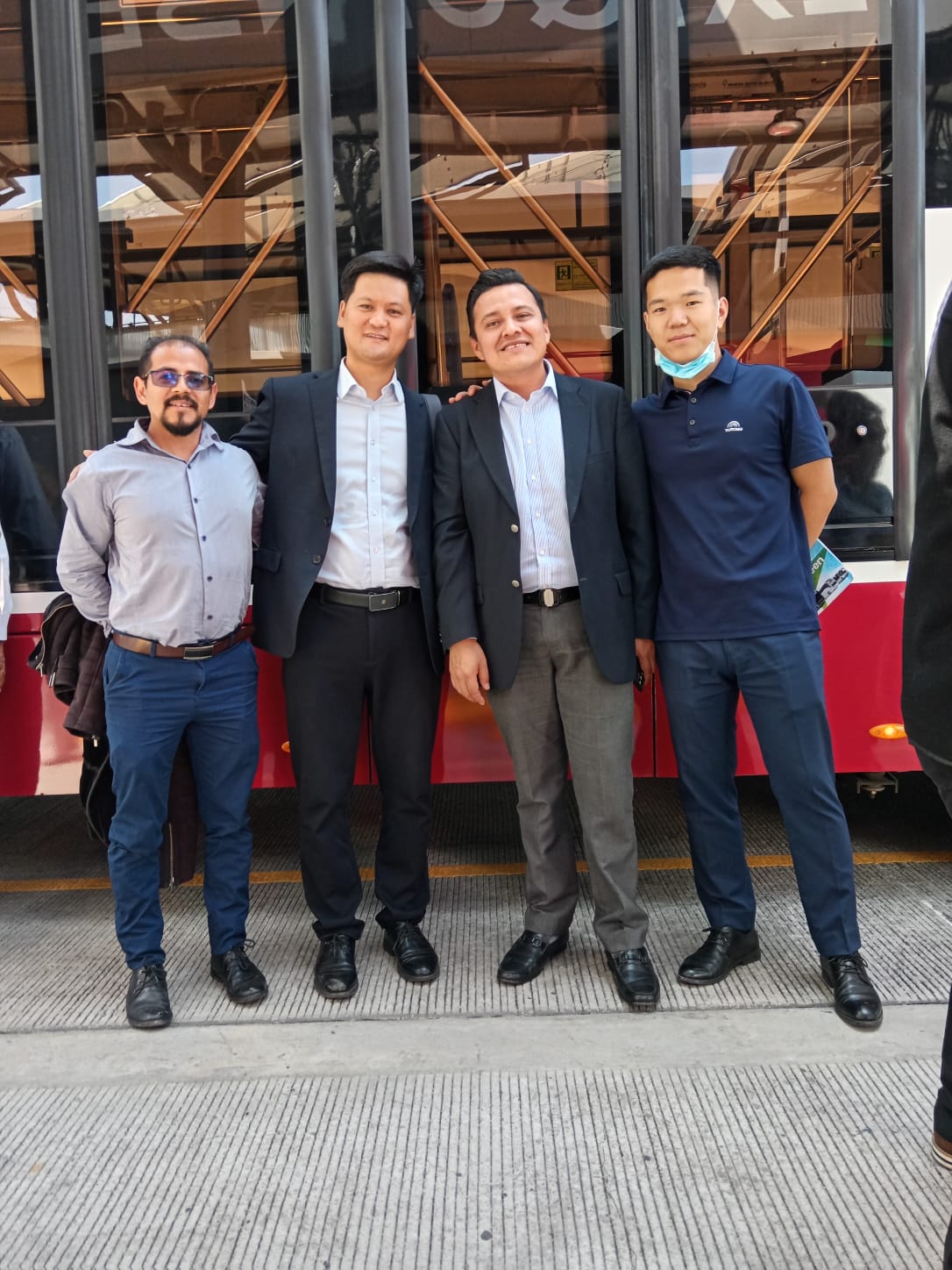 Yutong de México trabaja con EDOMÉX para impulsar la electromovilidad en MEXIBÚS 