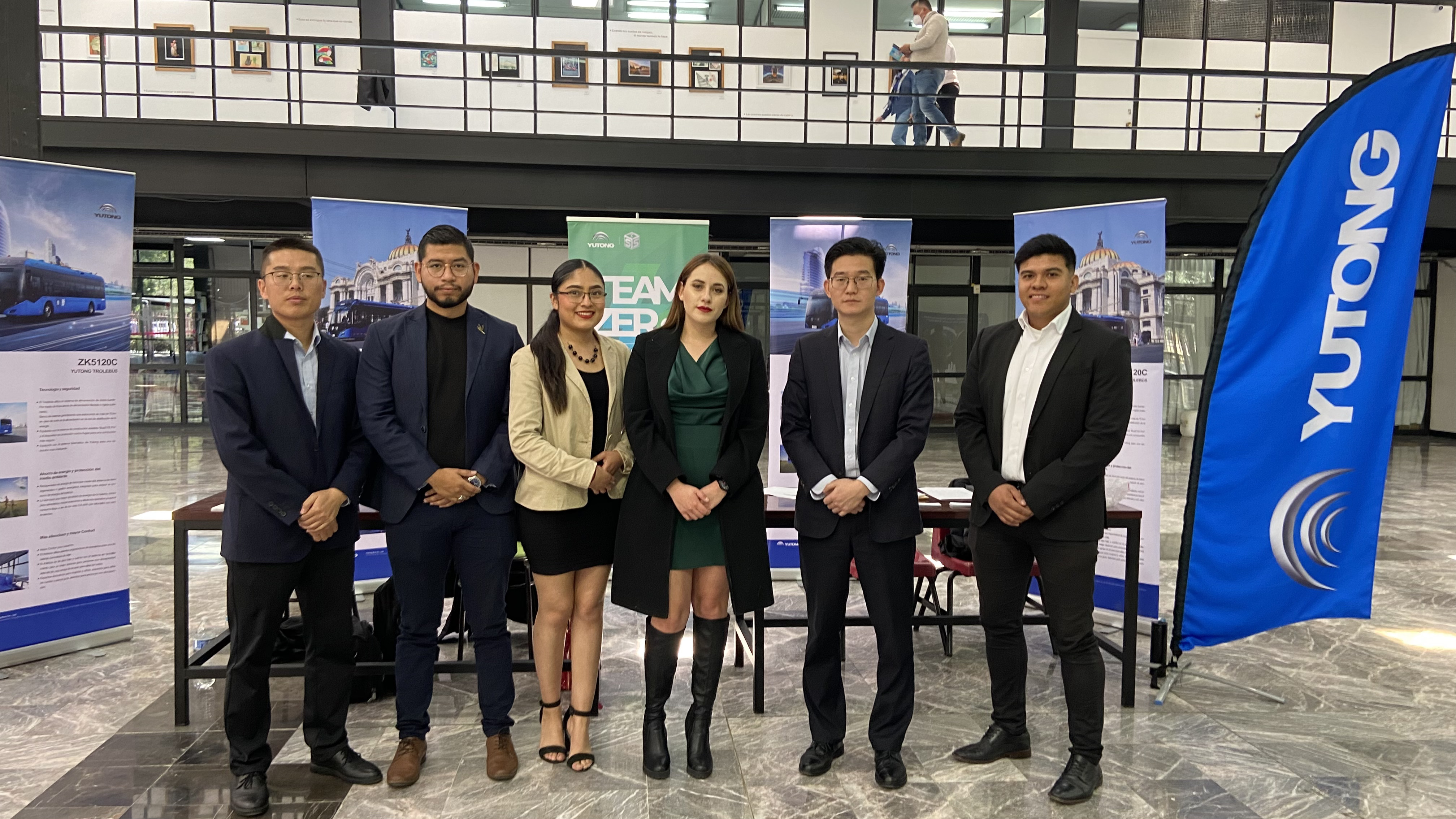 Yutong de México participa con IPN y UPIEM en el evento “Impulsando el talento”