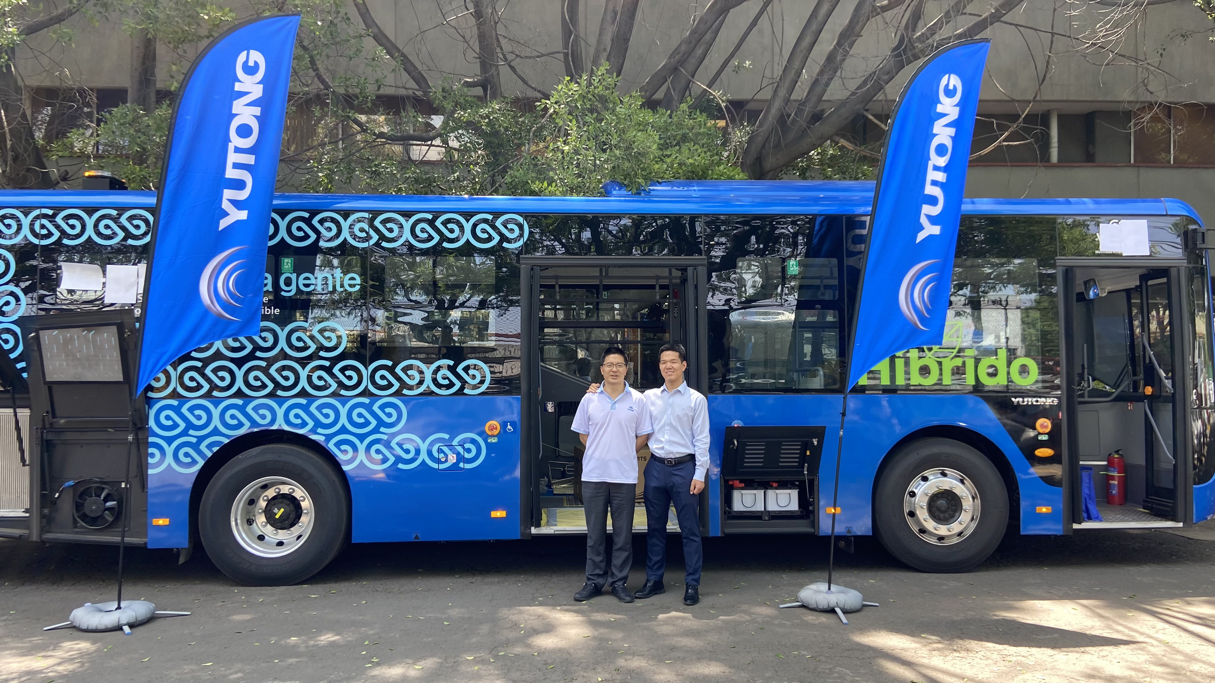 Yutong presentó  autobús híbrido en SEMOVI EDOMÉX.