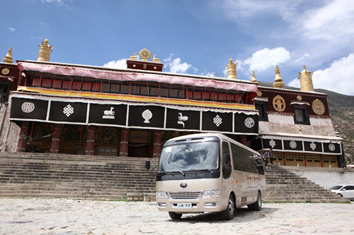 5030 msnm, fácilmente vencido por Yutong T7